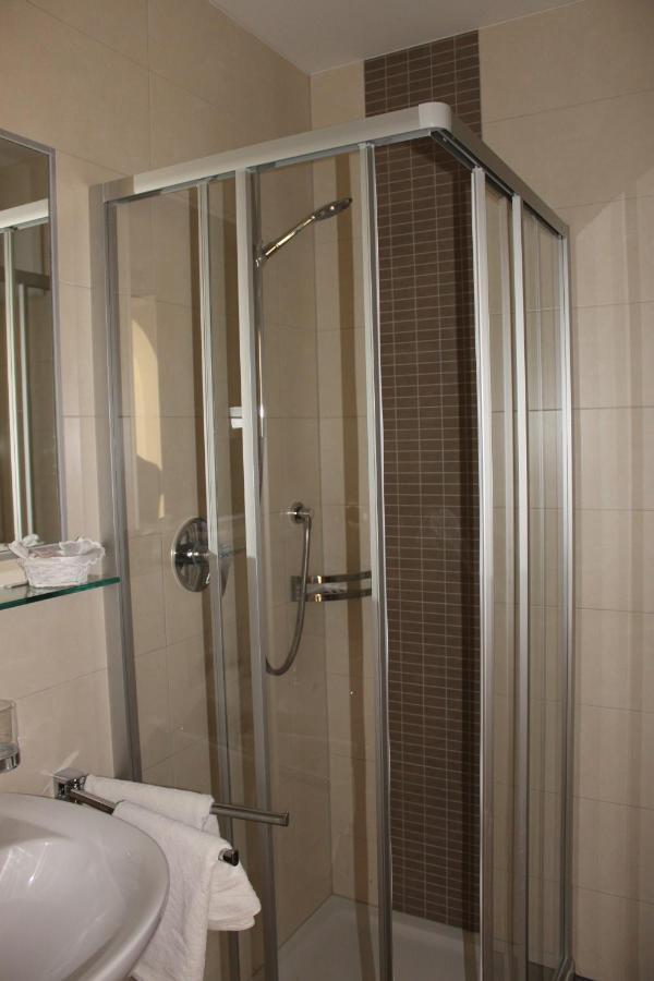 Residence Die Faerbe Sterzing Kamer foto